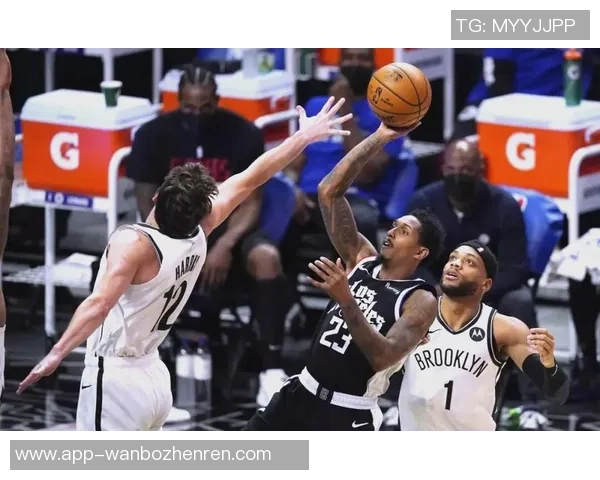 篮网与快船今日精彩对决回放全程回顾与赛后分析